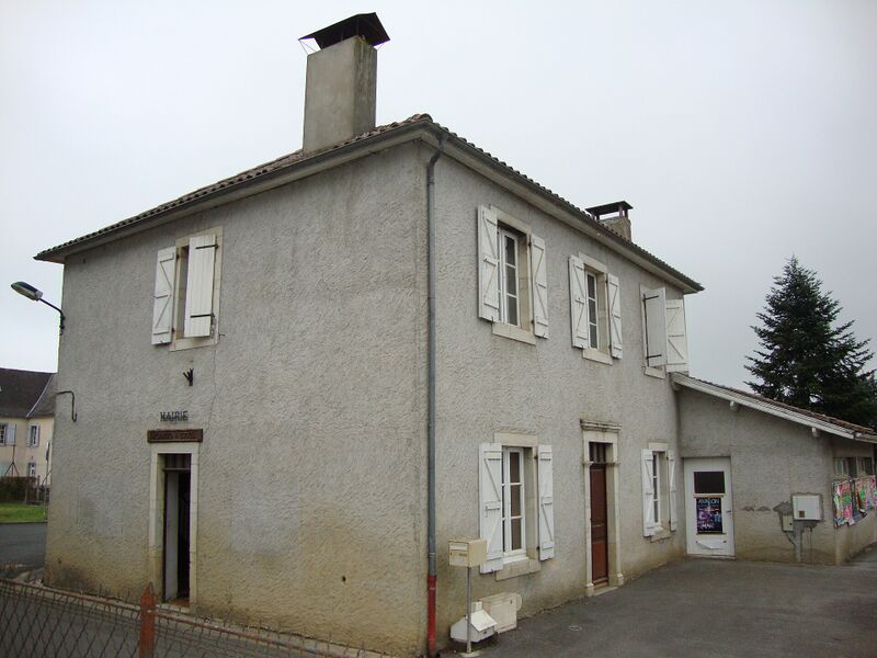 Файл:Menditte (Pyr-Atl, Fr) mairie.JPG