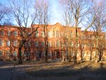 Технический корпус. Один из красивейших корпусов. Архитектор Роман Романович фон Генрихсен, 1877 г. Достроен и отремонтирован в 1943-46 гг.