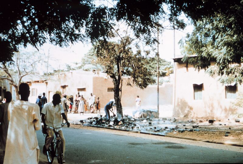 Файл:Fort Lamy, Chad, street.jpg