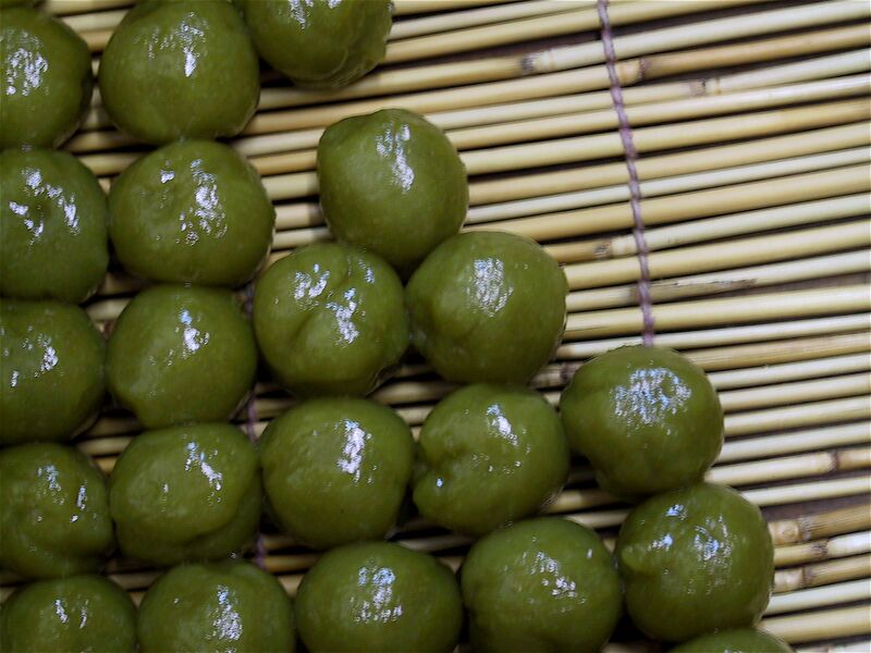 Файл:Matcha dumpling.jpg