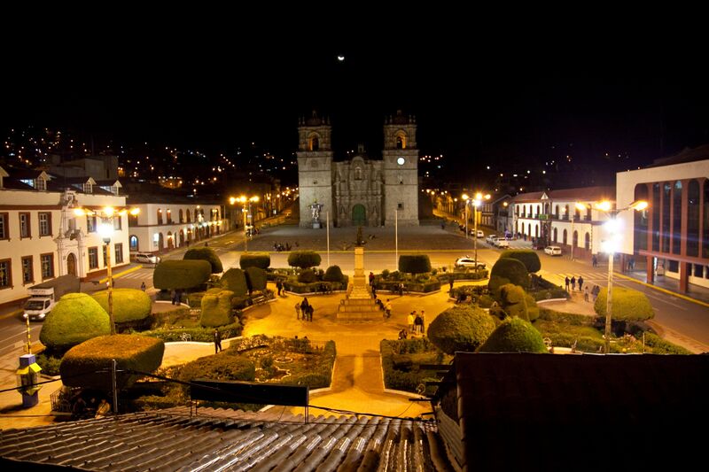 Файл:Puno-PERU.jpg