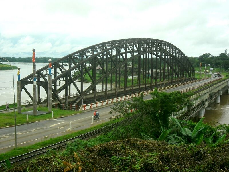 Файл:Pont d'Edea 1.JPG