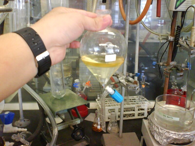 Файл:Separatory funnel.jpg