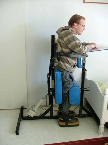 Файл:Standing frame.JPG