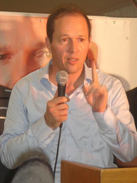 Файл:Nir Barkat 2008.JPG
