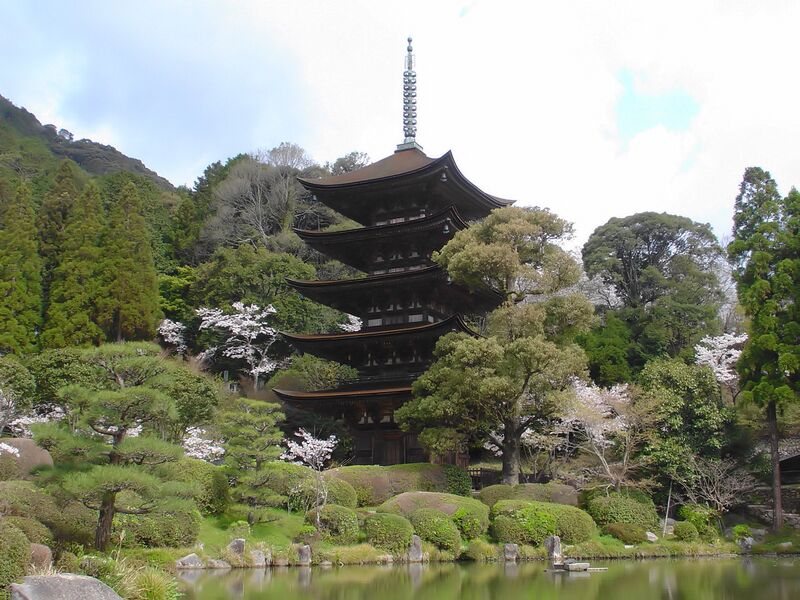 Файл:Ruriko-ji Temple.JPG