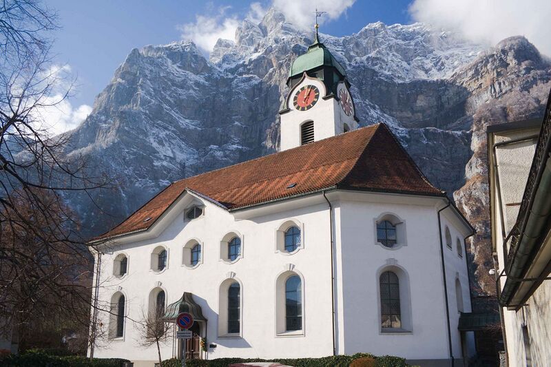 Файл:Netstal ref Kirche.jpg