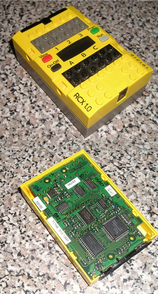 Файл:RCX Computer.png