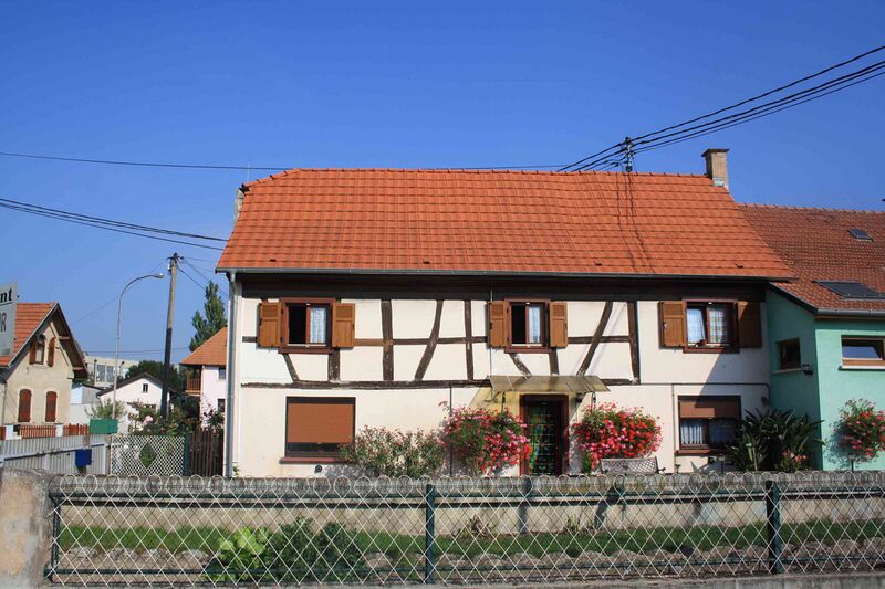 Файл:Herrlisheim 3034.JPG