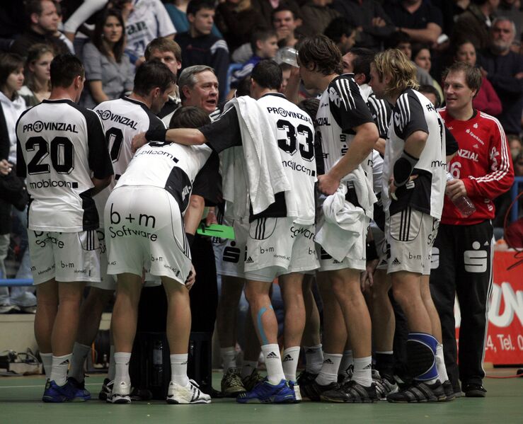 Файл:Team Time Out Handball.jpg