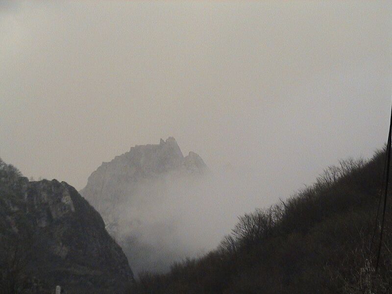 Файл:BabakCastle.JPG