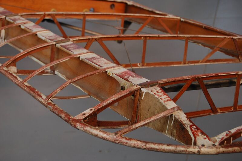 Файл:DH-60 Gipsy Moth Wing Structure.JPG