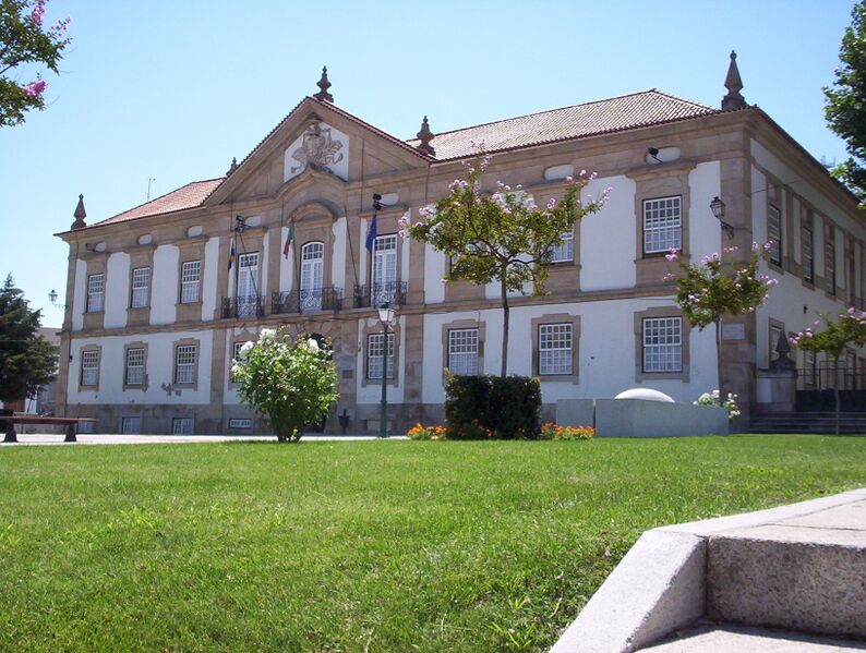 Файл:Paço Episcopal Pinhel.JPG