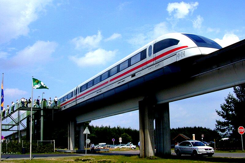 Файл:Station Transrapid-III.JPG