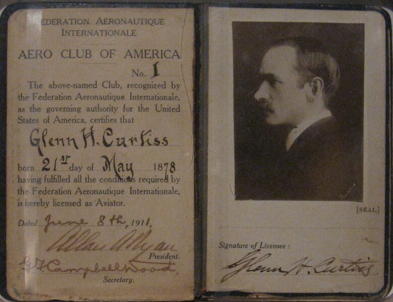 Файл:First pilot's license.JPG