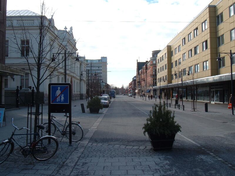 Файл:Storgatan Luleå.JPG