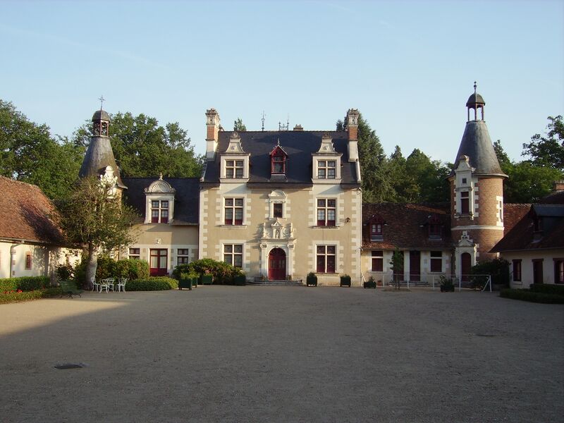 Файл:Troussay façade.JPG