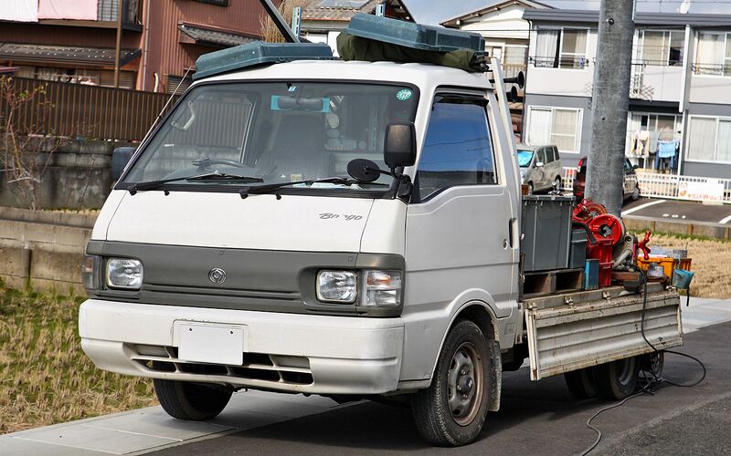 Файл:Mazda Bongo 303.JPG