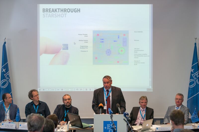 Файл:Press Conference at ESO HQ2.jpg