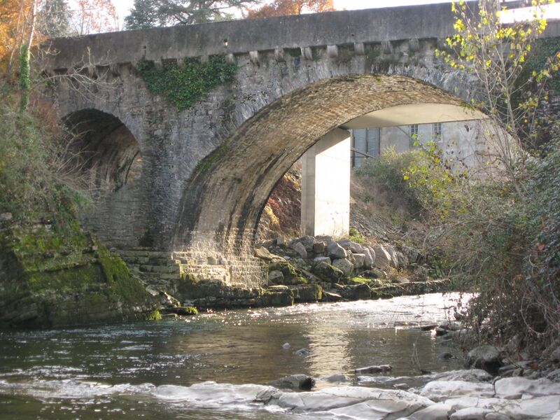 Файл:Moumour vert-pont.JPG
