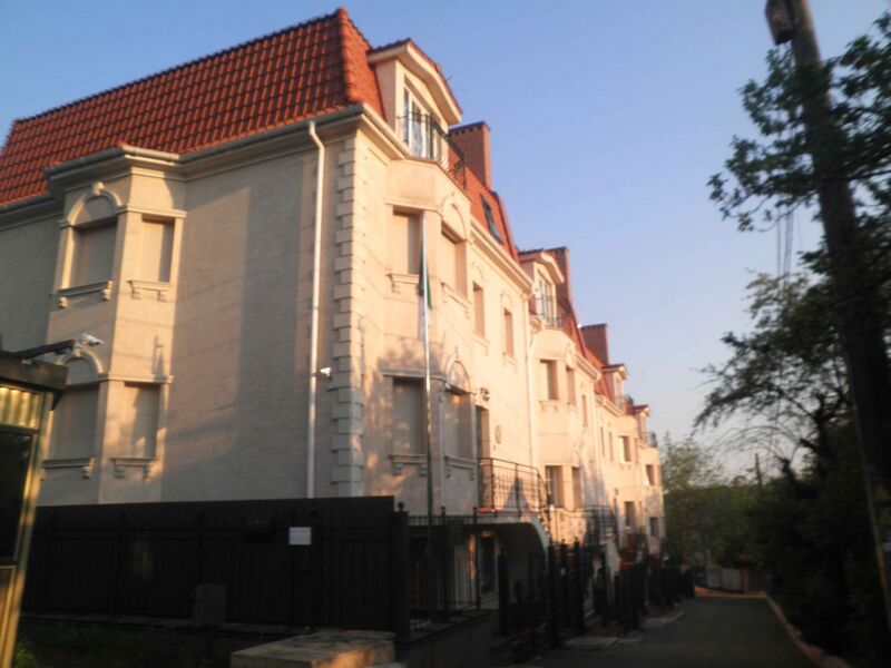 Файл:Embassy of Algeria in Kyiv.jpeg