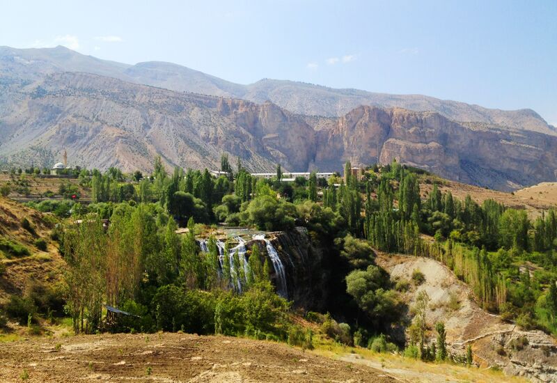 Файл:Tortum Waterfalls.JPG