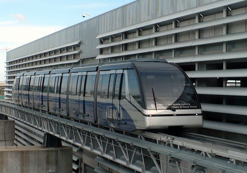 Файл:GTAA LINK train clip.JPG