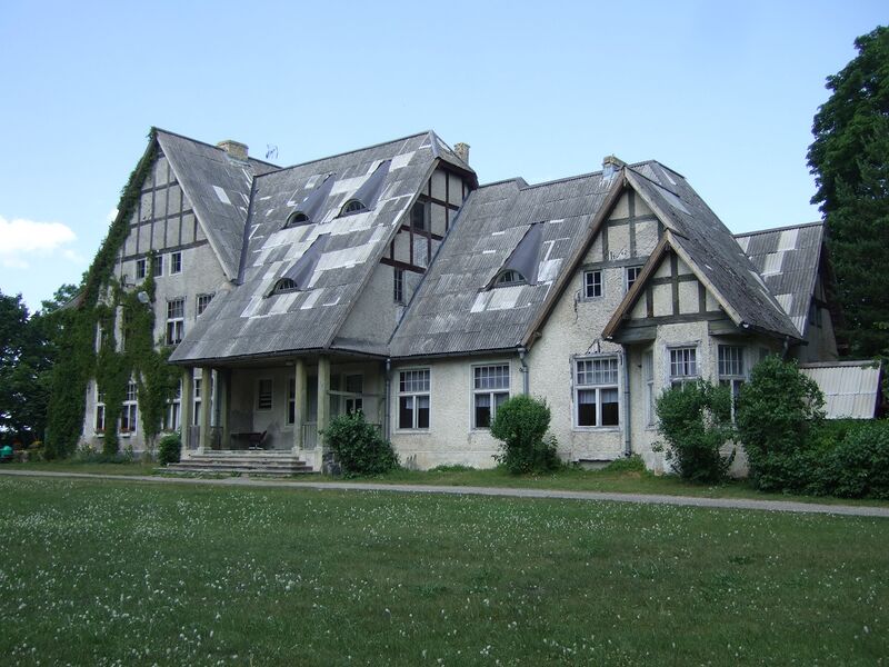 Файл:Illuste Manor.JPG