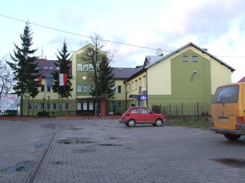 Файл:POL Czosnów UG.JPG