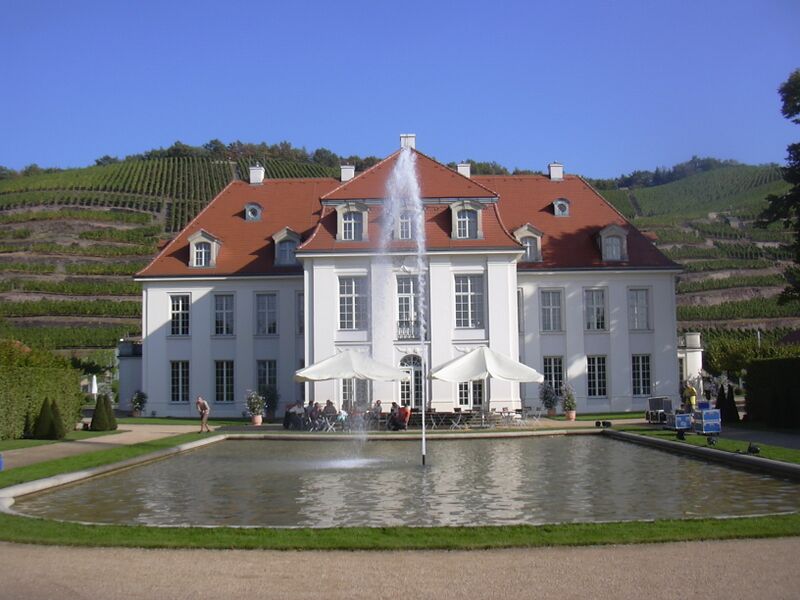 Файл:Schloss Wackerbarth.JPG