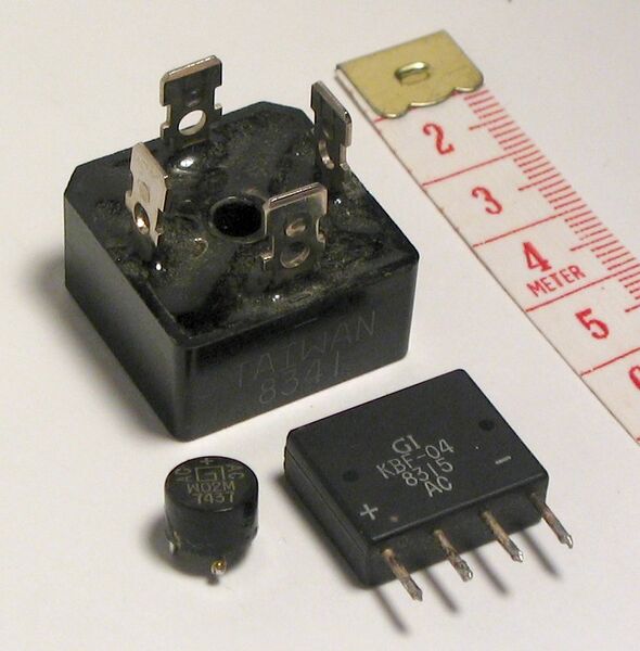 Файл:Bridge rectifiers.jpg