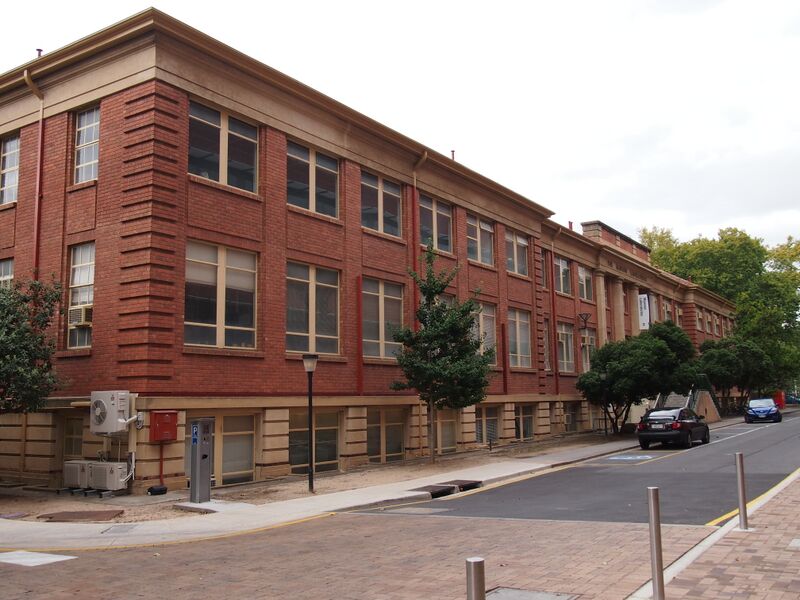 Файл:Mawson Laboratories.JPG
