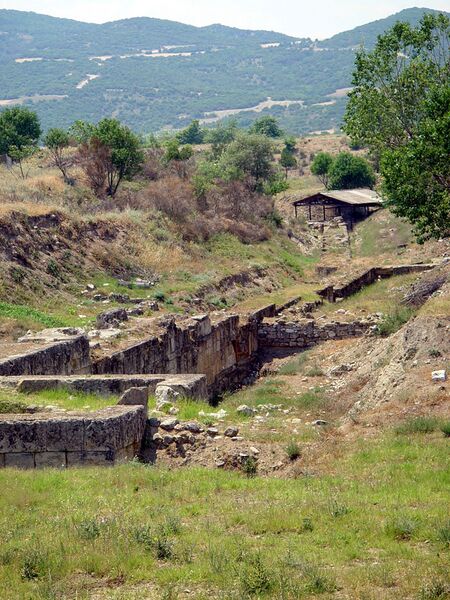 Файл:Amphipolis fortifications.jpg