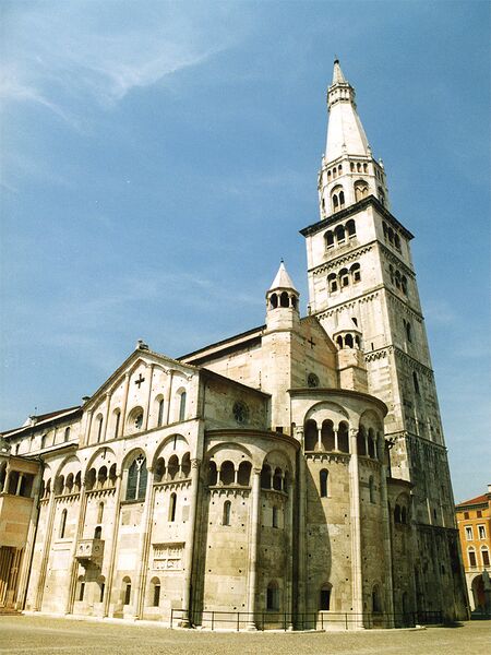 Файл:Modena01.jpg