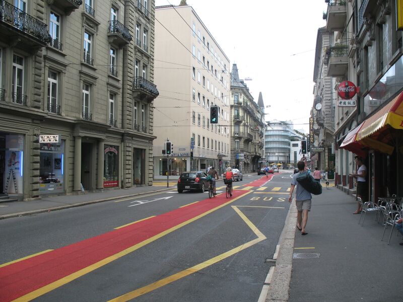 Файл:6305 - Luzern - Löwenstrasse.JPG