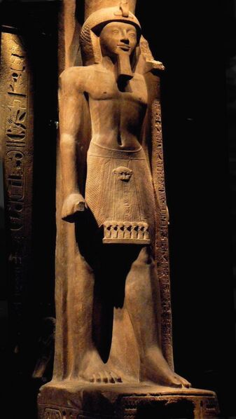 Файл:Turin statue of Seti II.jpg