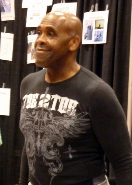 Файл:Virgil comic con 2013.jpg