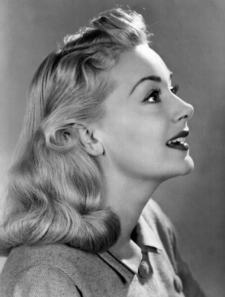 Файл:June Havoc 1952.JPG