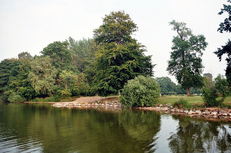 Файл:Selent, Selenter See, Bild 2.jpg