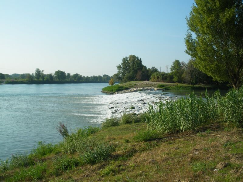 Файл:Ouvèze Embouchure 2.JPG