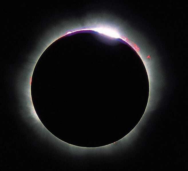 Файл:Solar eclips 1999 6.jpg