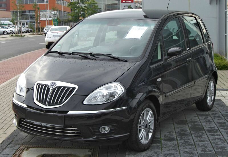 Файл:Lancia Musa Multijet Facelift front.JPG