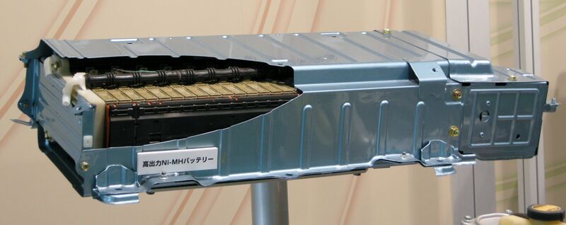 Файл:Ni-MH Battery 01.JPG