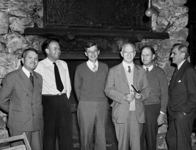 Файл:S1 Committee 1942.jpg