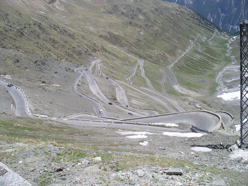 Файл:Strada Stelvio.JPG