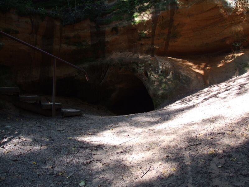 Файл:Velna ala (Devil's Cave).JPG