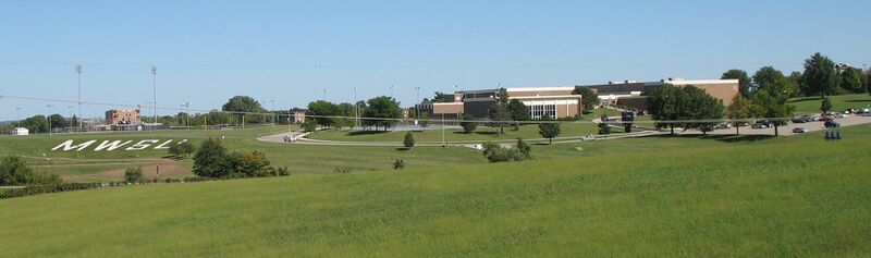 Файл:Mwsu-grounds.jpg