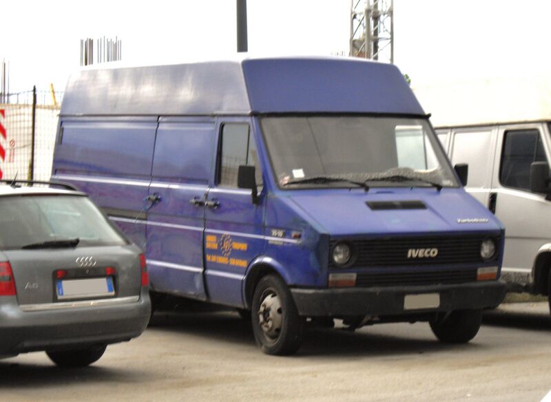 Файл:Iveco TurboDaily first generation.JPG