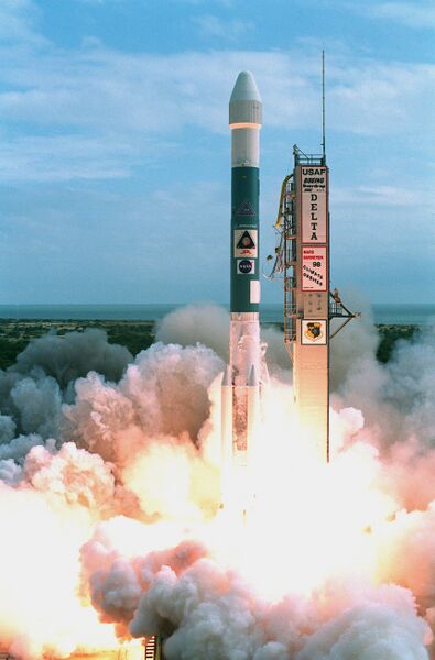 Файл:Mars Climate Orbiter - launch.jpg