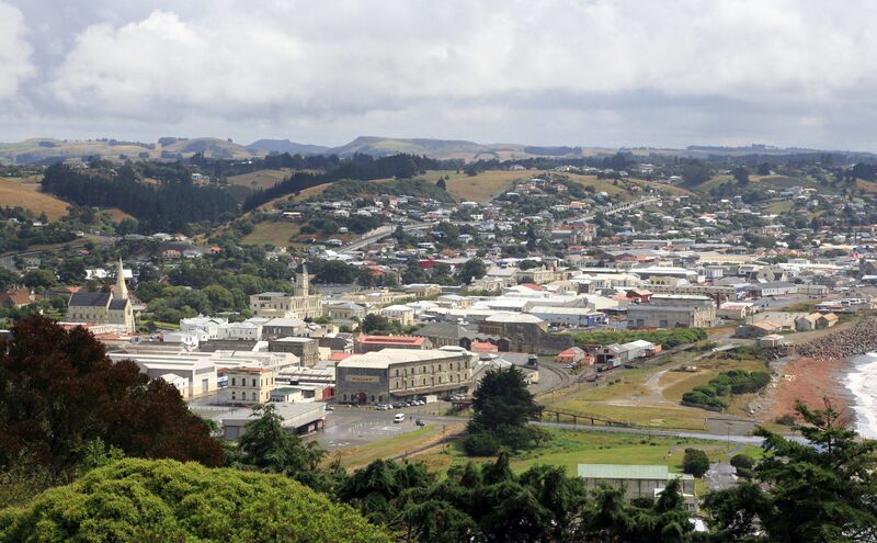 Файл:Overlooking Oamaru.jpg